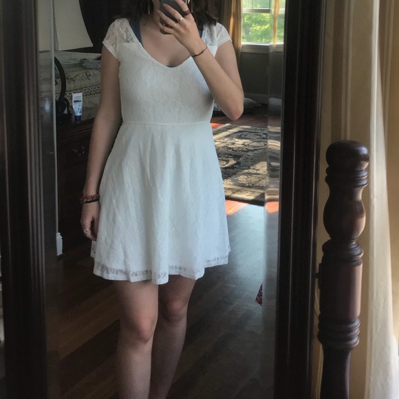 White Hollister sun dress - Picture 1 of 6